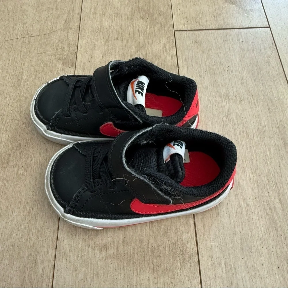 Nike Court Borough Kids Black and Red Sneakers